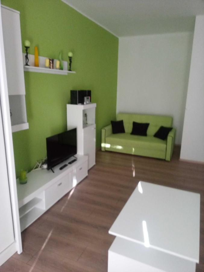 M&D Apartman Eger Exterior photo