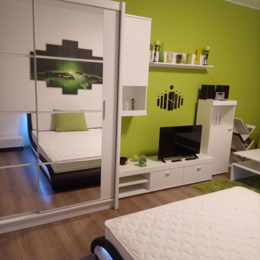 M&D Apartman Eger Exterior photo